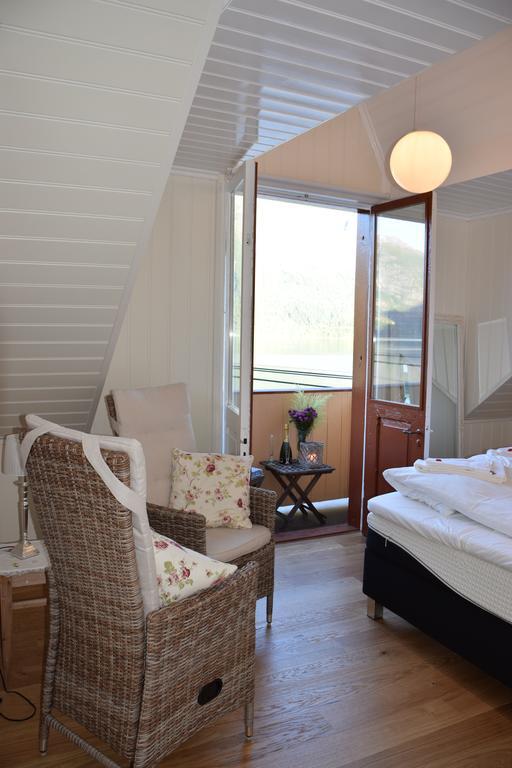 Dosen Gard Hotel Luster ภายนอก รูปภาพ